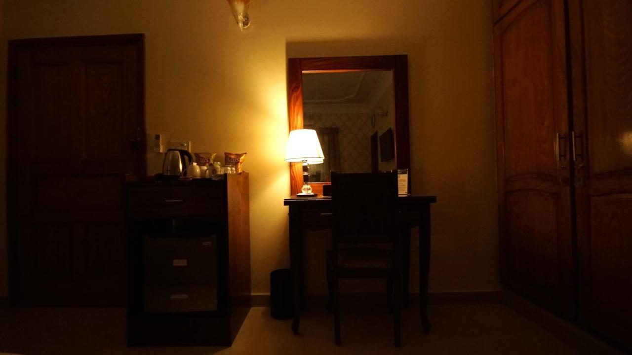 World Inn Hotel カラチ エクステリア 写真